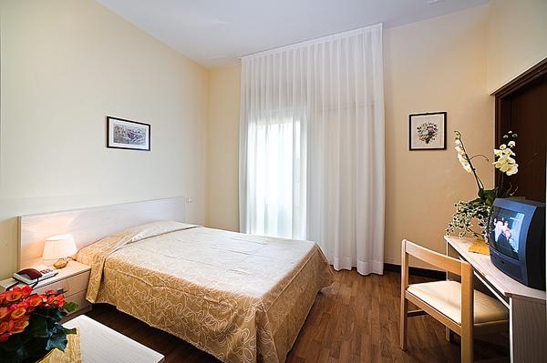 Hotel B&B Risorta Abano Terme Dış mekan fotoğraf