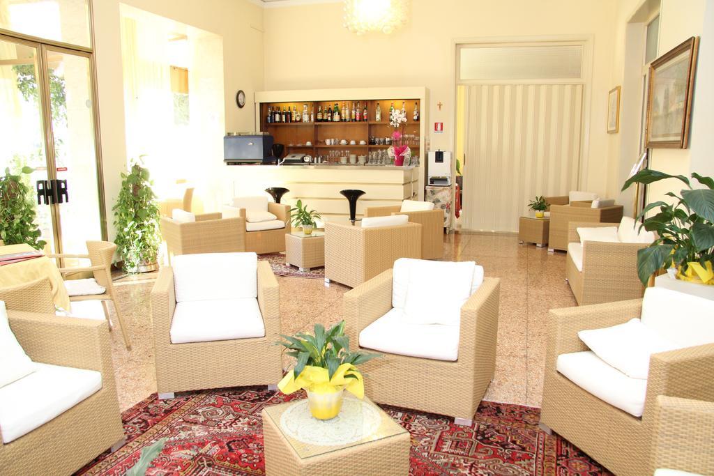Hotel B&B Risorta Abano Terme Dış mekan fotoğraf