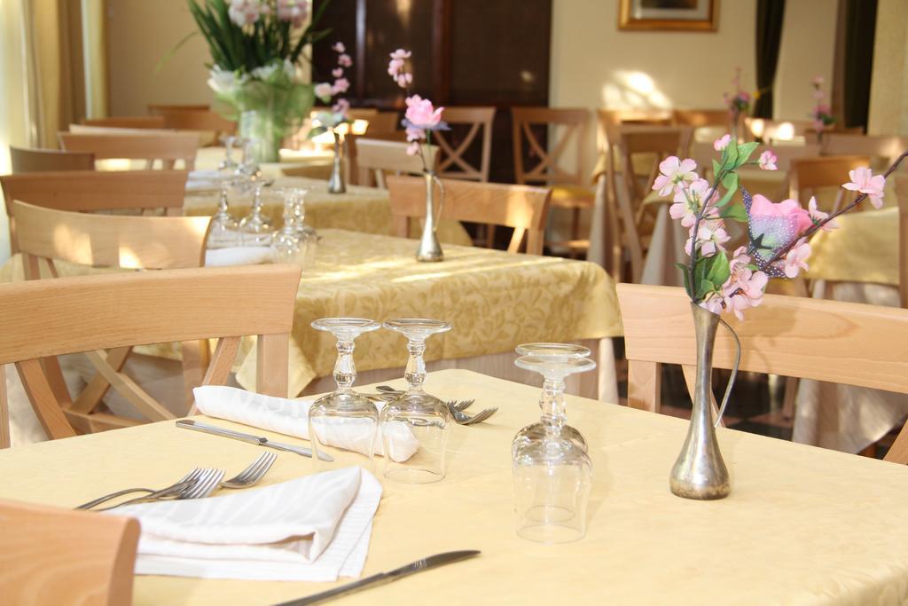 Hotel B&B Risorta Abano Terme Dış mekan fotoğraf